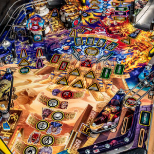 Máquina de Pinball Iron Maidem Pro Stern 12