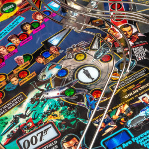 Máquina de Pinball James Bond 007 Stern