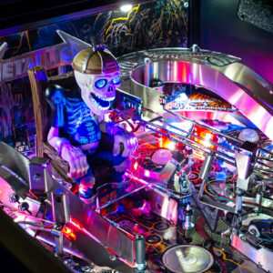 Máquina de Pinball Metallica Premium Stern 16